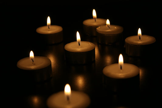 Why Romantic Candles Create Intimate Atmospheres
